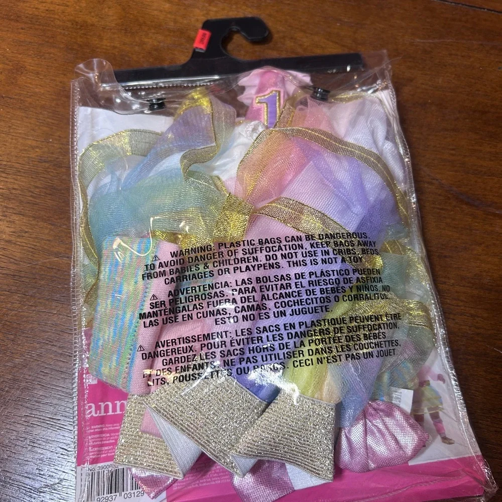 Amscan Birthday Kit with Pink and Gold Accessories